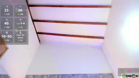 Sophie Sweet online show from April 16, 5:07 am