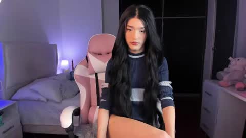    online show from June 26, 2:06 am