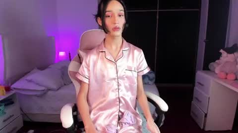    online show from July 2, 2:53 am