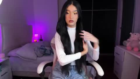    online show from June 23, 3:03 am