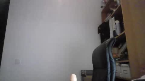 Sophie Cross online show from November 1, 4:11 am