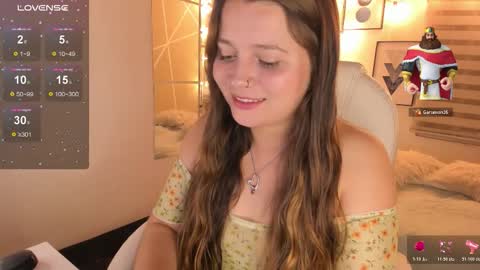 Sophie  online show from March 26, 1:55 am