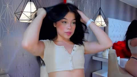 Sophieemonroe online show from December 5, 2:28 pm