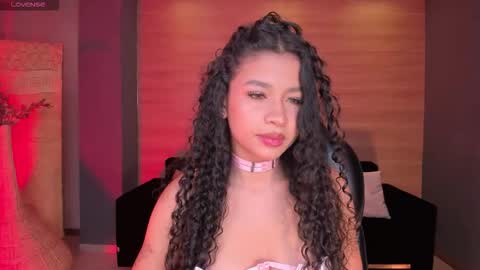 Sophie Houston online show from October 31, 5:19 am