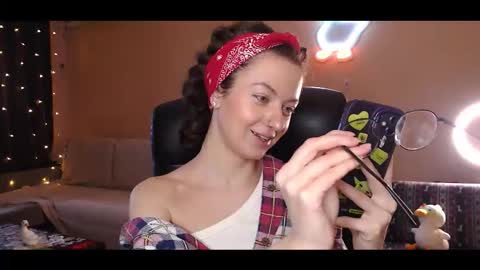 sophieleroux online show from February 1, 12:02 pm