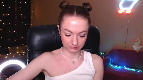 sophieleroux online show from February 28, 3:16 pm