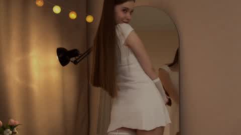 Sophie  Next stream  3 online show from December 7, 5:59 pm