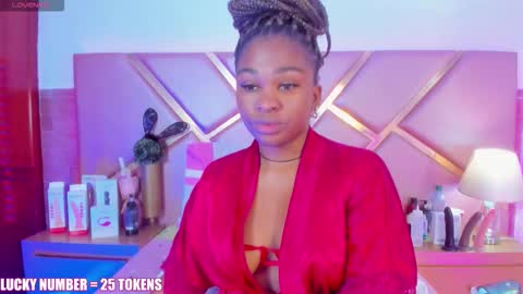 Sophie online show from March 18, 1:06 pm