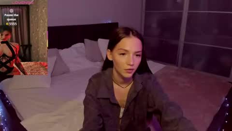 sophiewildcat online show from June 19, 11:27 am