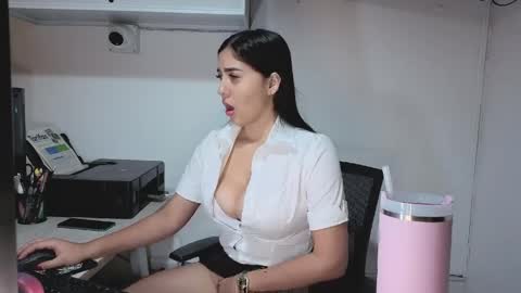 Sophiee online show from April 12, 12:14 am