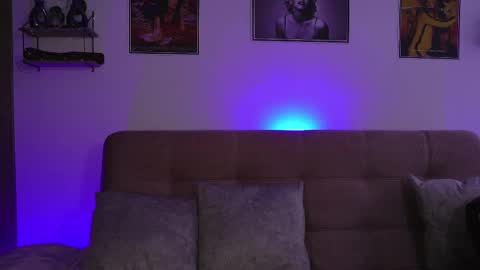 Snapshot of sophiiecums chatting on October 7, 1:18 pm Sophiie online show from October 7, 1:18 pm