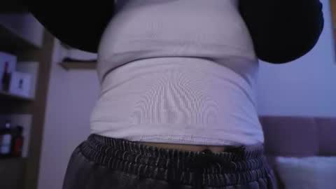 Snapshot of sophiiecums chatting on October 17, 2:10 pm Sophiie online show from October 17, 2:10 pm