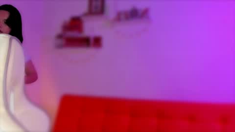 Snapshot of sophiiewilliams chatting on December 20, 6:19 am Sophiie Williams online show from December 20, 6:19 am