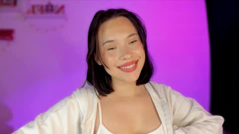 Snapshot of sophiiewilliams chatting on January 5, 1:35 am Sophiie Williams online show from January 5, 1:35 am