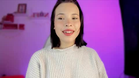 Snapshot of sophiiewilliams chatting on January 1, 11:18 pm Sophiie Williams online show from January 1, 11:18 pm