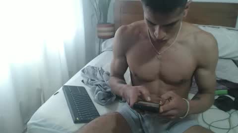 Snapshot of sornero777111 chatting on September 30, 7:13 pm businessman online show from September 30, 7:13 pm