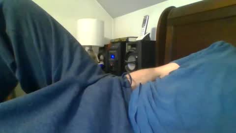 Snapshot of sosofaggot chatting on January 5, 4:36 am sosofaggot online show from January 5, 4:36 am