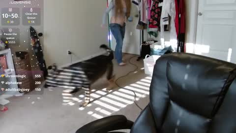 Bunnydathug online show from September 9, 1:33 pm