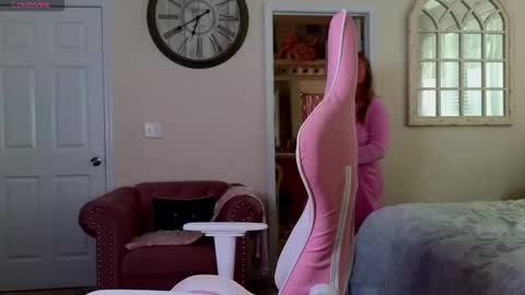 Your Barbii online show from October 25, 6:41 pm