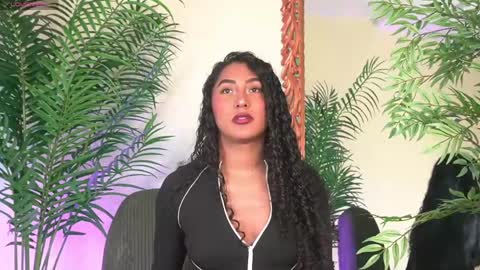 Juliana online show from June 5, 12:54 pm