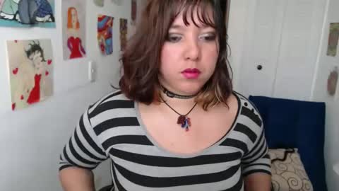 Nana Bela  online show from April 1, 8:50 pm