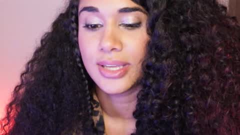 You want to talk to me more personal follow me in My Channel VIP  50 the discount       online show from February 12, 7:13 am