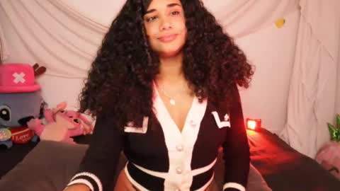 You want to talk to me more personal follow me in My Channel VIP  50 the discount       online show from February 28, 9:33 pm