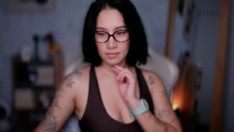 brisa  s online show from June 19, 7:42 pm