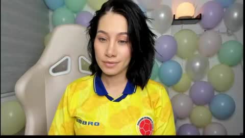 brisa  s online show from June 28, 3:13 am
