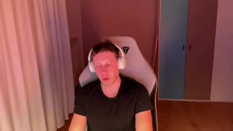 spaduzz online show from April 6, 6:31 pm