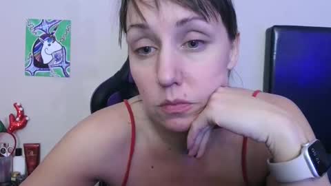 Snapshot of sparkle_pinuppp chatting on December 7, 8:49 am Tip 1 token  Follow me on instagram  Sparkle pinuppp online show from December 7, 8:49 am