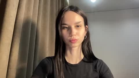 Christina online show from April 28, 8:46 pm