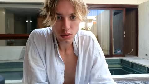 Sasha --  online show from March 29, 12:45 am