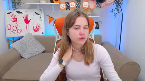 spicy_lexi online show from October 21, 6:29 am