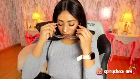 Amelia      GTM-5 817       IG Spicychoco am online show from March 2, 12:11 pm