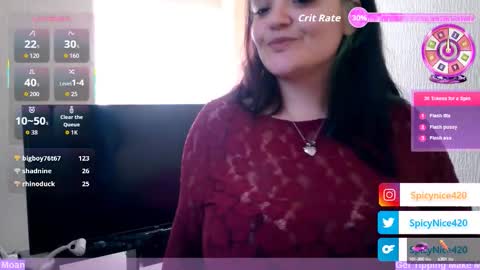 Snapshot of spicynice420 chatting on September 22, 3:27 pm spicynice420 online show from September 22, 3:27 pm