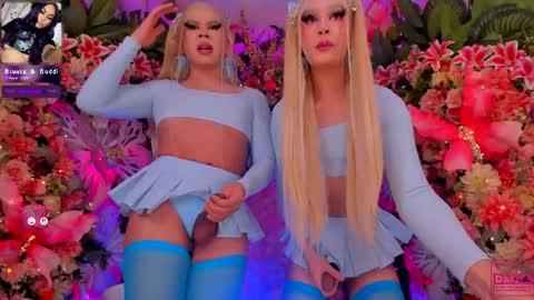  Alison  Sharon  online show from April 17, 4:59 am