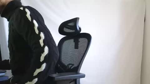 Marco. When Im offline you can view premium content in bio online show from March 27, 8:26 am