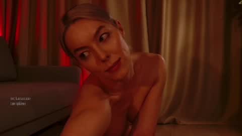 Elizabeth online show from February 7, 8:31 pm