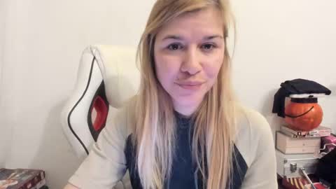 FREE ONLY FANSy online show from January 2, 4:13 pm