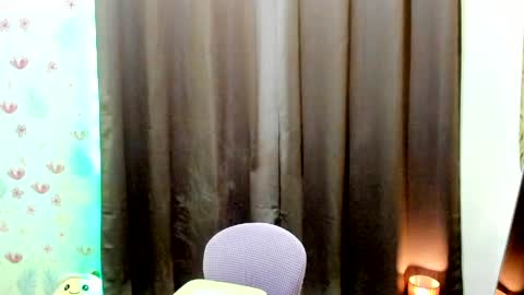 Kimmy online show from April 6, 9:43 am