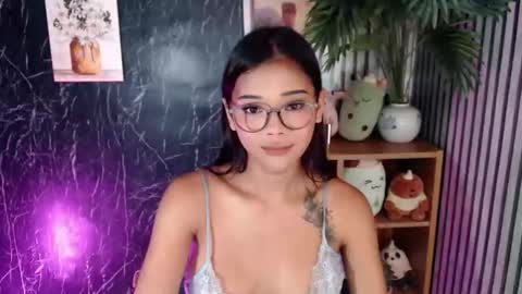 CALL ME RAINE online show from September 11, 8:43 pm