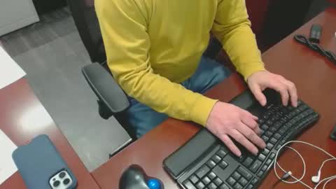 make me cum c2c talk to me online show from January 13, 10:03 pm