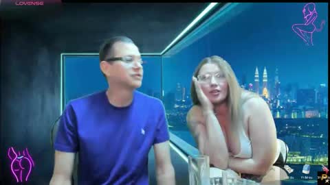 Roxy Day  Mossimo Knight online show from February 1, 2:52 am