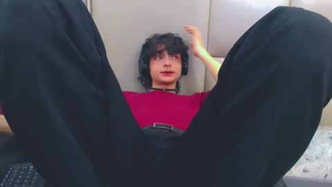 ethan online show from February 14, 3:48 pm