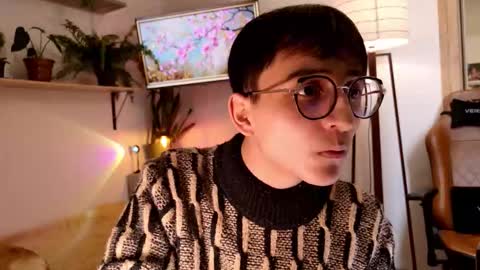 sr_evann online show from March 25, 6:03 pm