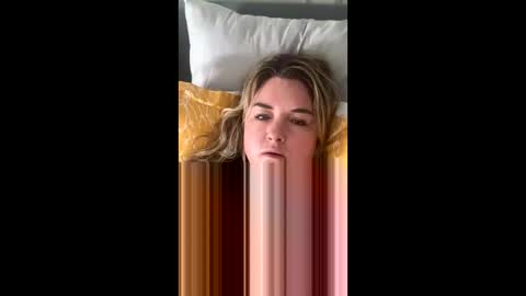 srboggess online show from December 1, 7:01 pm