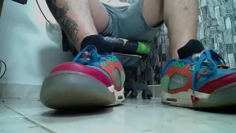 sr master cum its my old account online show from February 9, 7:59 am
