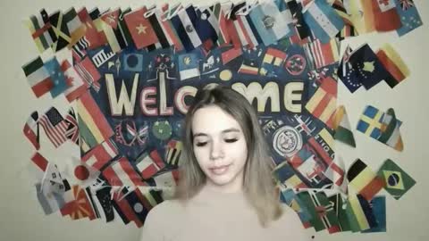 Stacy online show from December 4, 3:00 pm