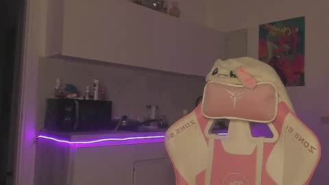 Stacy online show from December 3, 12:52 am